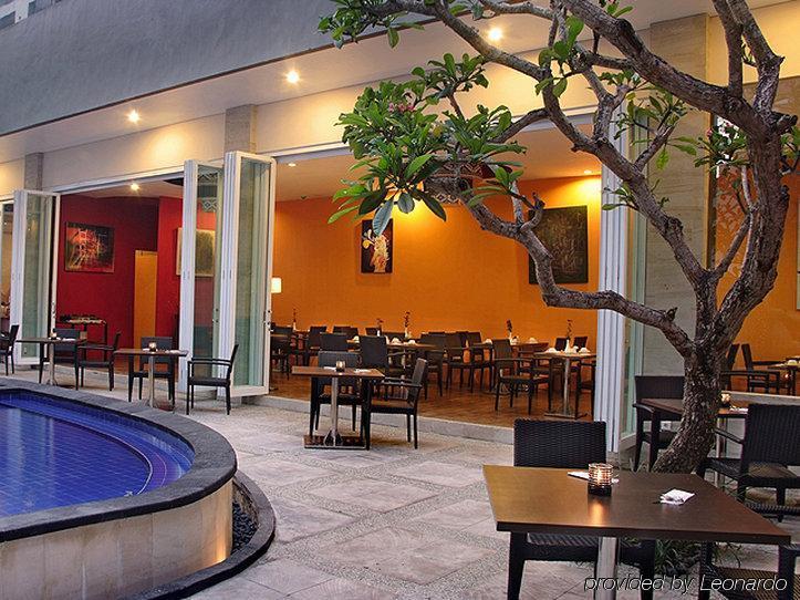 Inna 8 Lifestyle Hotel Denpasar Restaurang bild