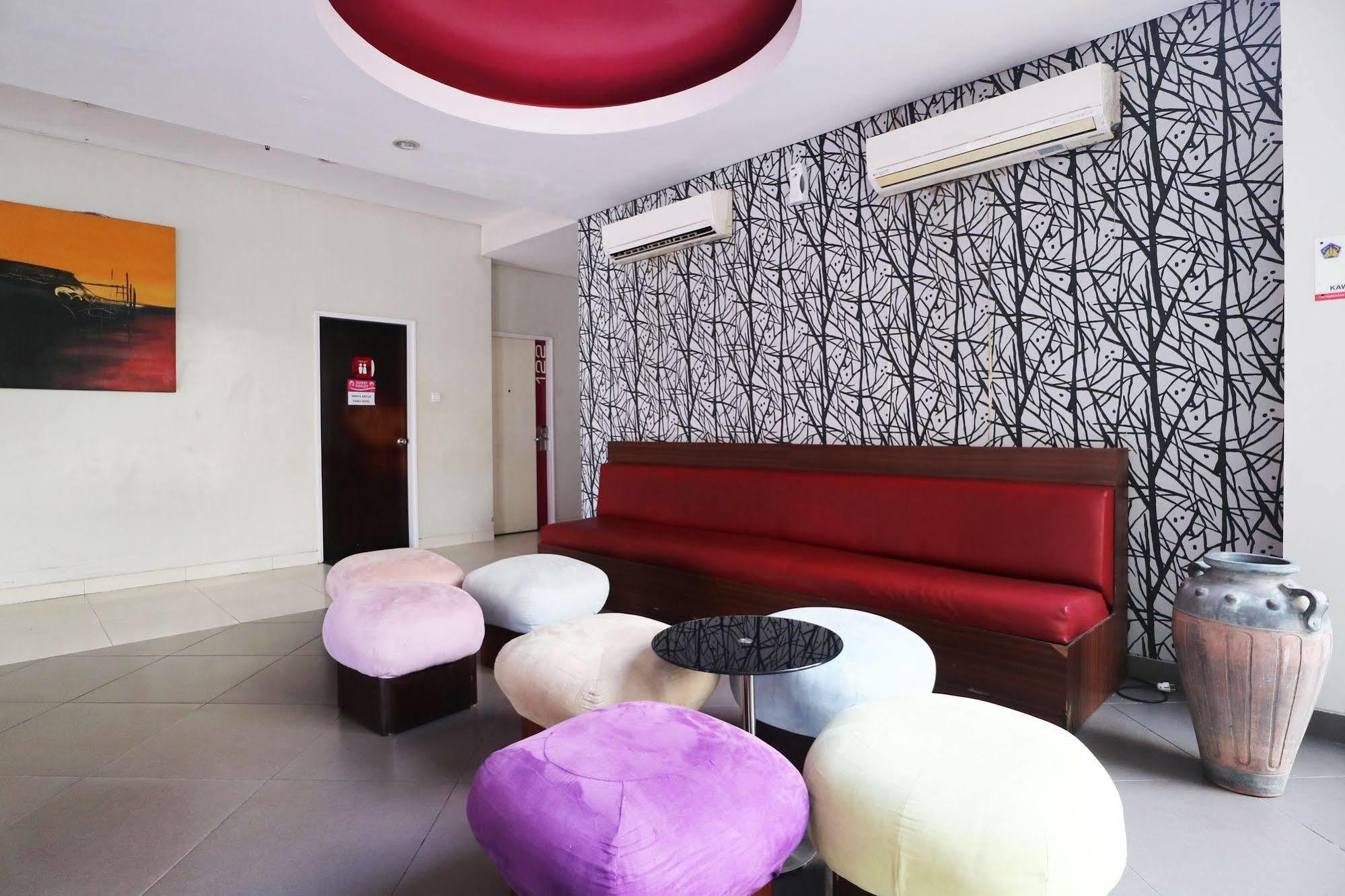 Inna 8 Lifestyle Hotel Denpasar Exteriör bild